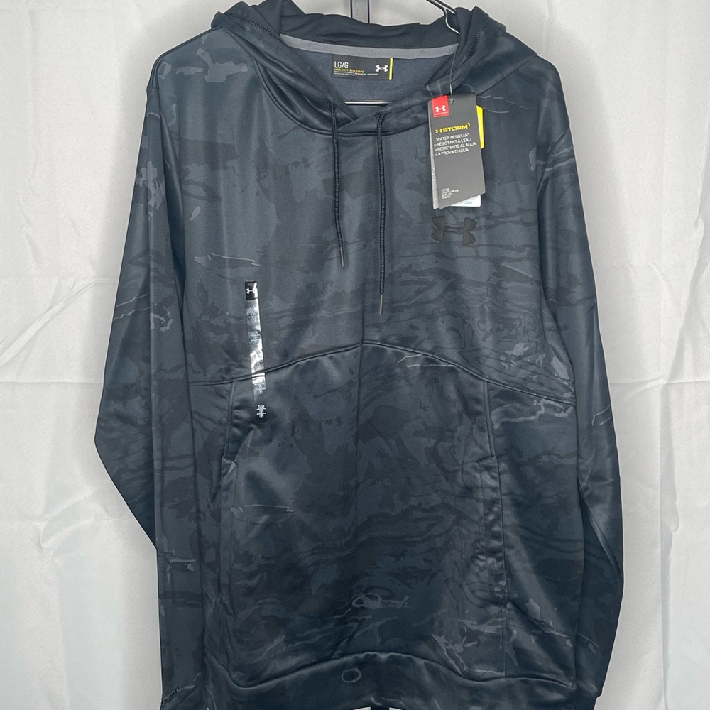 Brand New Mens Under Armour Large Winter Camo Black Mix